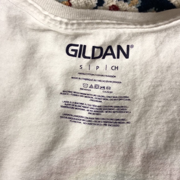 Gildan rainbow white t shirt . Small size- s/p/ ch. - Picture 10 of 10